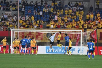 开云体育中国官网-四川省城市足球联赛丨成都队2:1战胜乐山队，歌手赵传观赛助威|成都锦城队|成都市|浙江省|乐山市|锦城_新浪体育_新浪新闻
